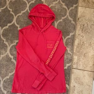 Vineyard vines sweatshirt